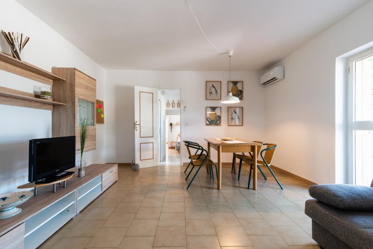 Il Pergolato Sul Mare Villa Monopoli Exteriör bild